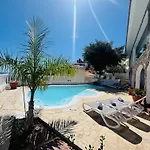 Rex - Sun & Vakantiehuis